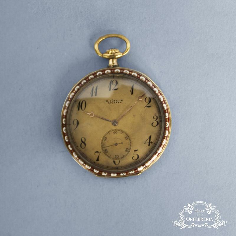 Reloj de Pared Ovalado Mecanismo Visible -Relojes Decorativos